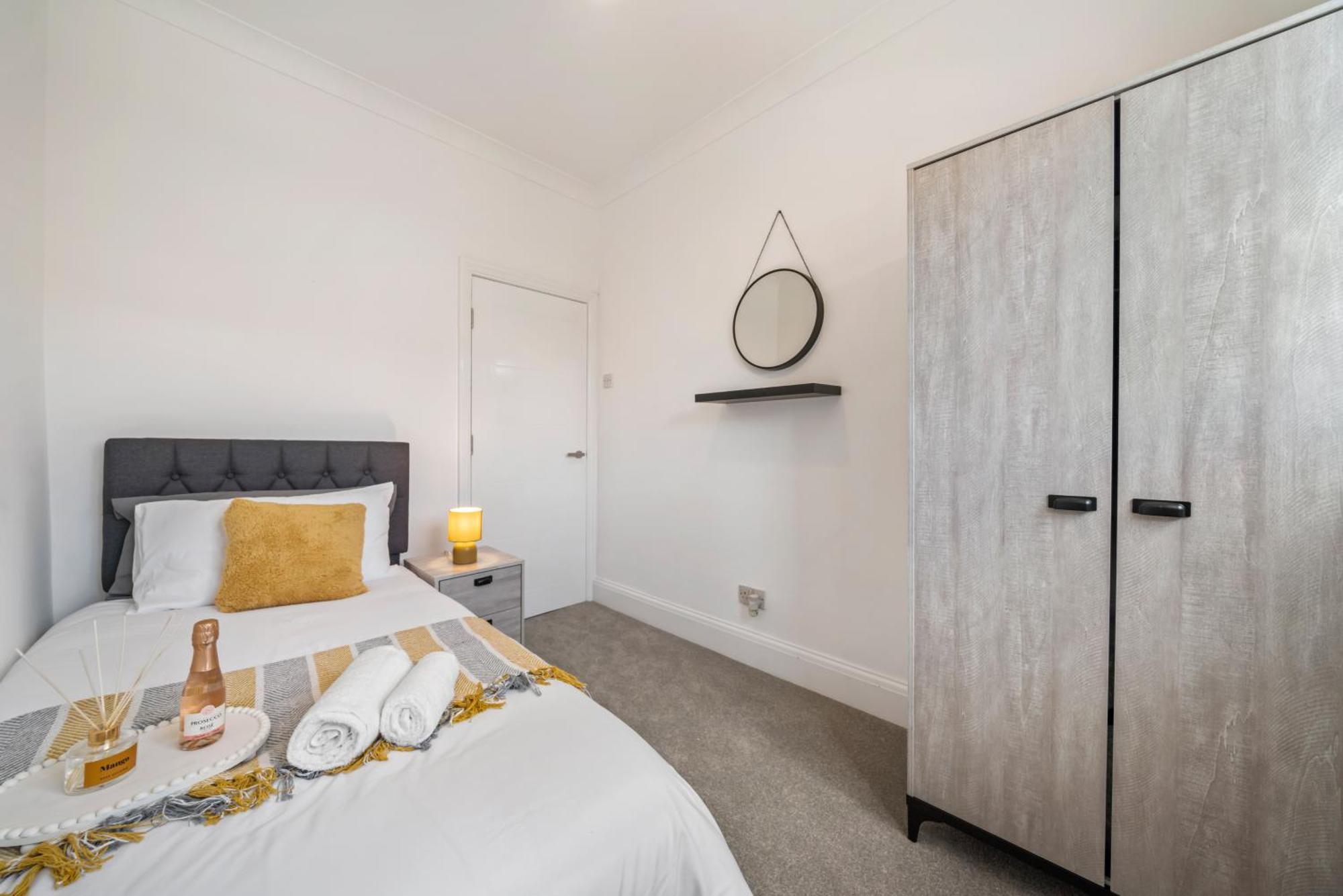 Award Winning 2025 - Wembley Luxury 2br Next To Stadium Free Parking * Londres